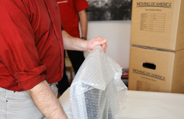 Packing-Left-Side-We-Will-Keep-Everything-Together-2000-X-1300