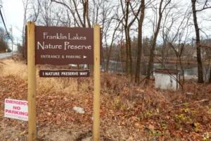Franklin Lakes Sign