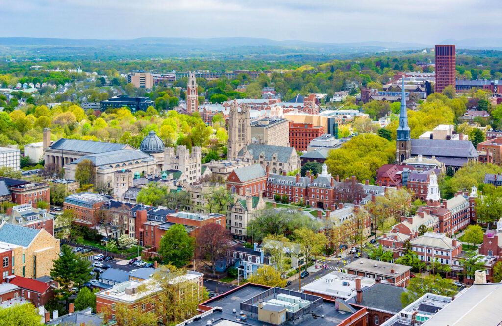 Connecticut-Left-Side-We-Move-Everyone-Everything-Everywhere-2000-X-1300