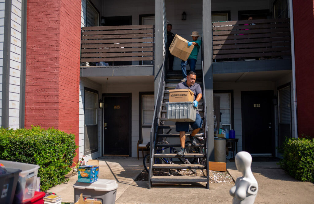 Eviction-Moving-How-Professional-Eviction-Packers-and-Movers-Can-Simplify-Your-Move-2000-X-1300