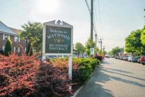 Blog New Template 62 Living in Maywood
